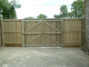 matchboard-entrance-gates-inside